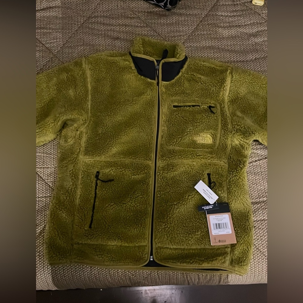 North face green puffer jacket